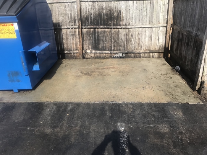 Concrete and Sidewalk Cleaning | H2O Pressure Washing