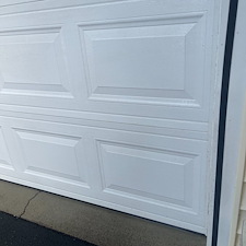 Driveway-sealer-on-sliding-removal 4