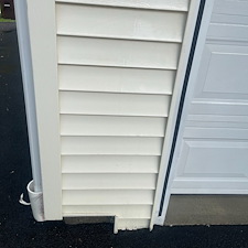 Driveway-sealer-on-sliding-removal 3