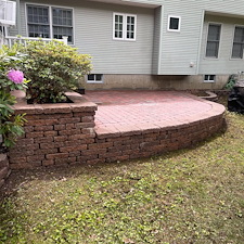 Paver-Brick-Walkways-and-Patio-Pressure-Wash 2