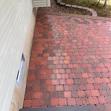 Paver-Brick-Walkways-and-Patio-Pressure-Wash 0