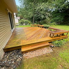 WOOD-DECK-PRESSURE-WASHING 2