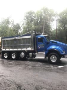 Professional Fleet Cleaning | Fleet Washing | H2O Pressure Washing